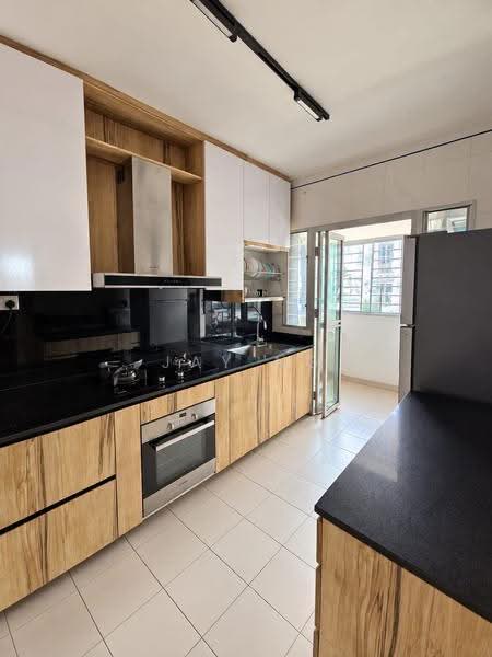 18B MacPherson Residency, 18B Circuit Road, Macpherson / Potong Pasir, 3 Bedrooms, 1,001 sqft, HDB Flat For Sale, by Jay Ng, 500284774 - Kitchen - PropertyGuru.com.sg