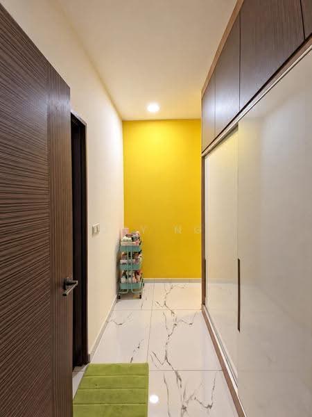 18B MacPherson Residency, 18B Circuit Road, Macpherson / Potong Pasir, 3 Bedrooms, 1,001 sqft, HDB Flat For Sale, by Jay Ng, 500284774 - Corridor - PropertyGuru.com.sg