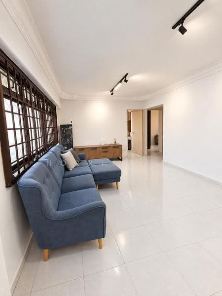 661B Jurong West Street 64, 661B Jurong West Street 64, Boon Lay / Jurong / Tuas, 3 Bedrooms, 980 sqft, HDB Flat For Sale, by Norris Tan, 500284784 - Living Room - PropertyGuru.com.sg
