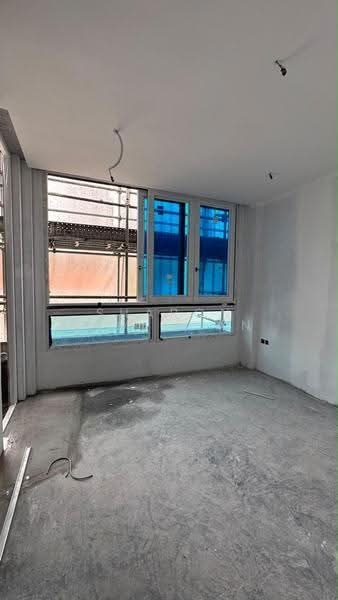 **LANDED7772@ Brand new luxurious corner terrace bayshore mrt, Bayshore/ Parbury/ lucky height/ sennett, Bedok / Upper East Coast, 4 Bedrooms, 5,624 sqft, Corner Terrace For Sale, by Sharon Kim Chan, 500284792 - Interior - PropertyGuru.com.sg