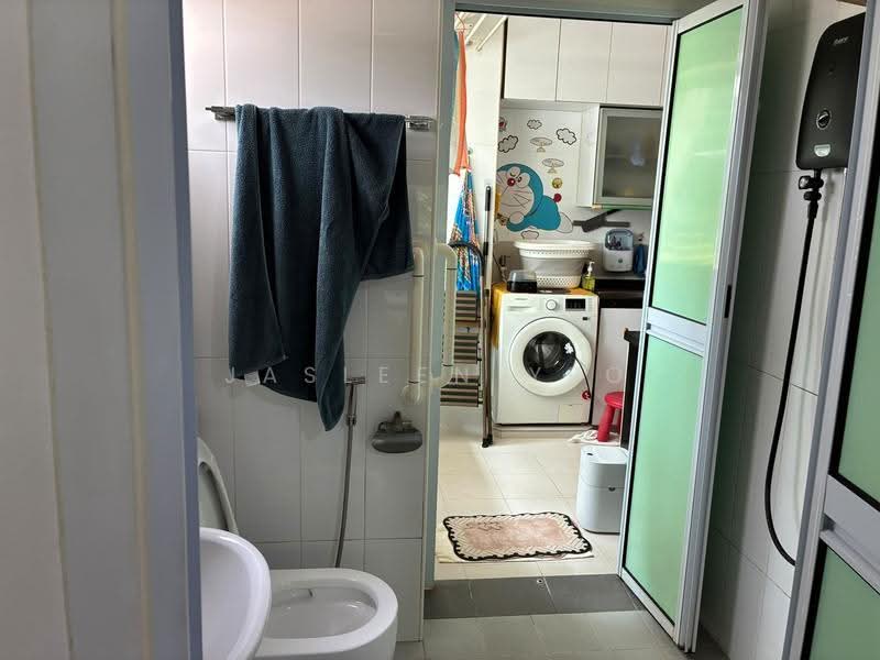 256A Sumang Walk, 256A Sumang Walk, Hougang / Punggol / Sengkang, 1 Bedroom, 506 sqft, HDB Flat For Sale, by Jasleen Yeo, 500284793 - Bathroom - PropertyGuru.com.sg