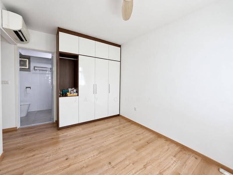 494J Tampines Street 45, 494J Tampines Street 45, Pasir Ris / Tampines, 3 Bedrooms, 990 sqft, HDB Flat For Rent, by Jay Chua, 500284799 - Bathroom - PropertyGuru.com.sg