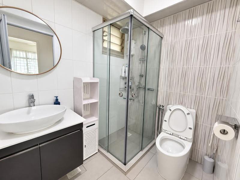 494J Tampines Street 45, 494J Tampines Street 45, Pasir Ris / Tampines, 3 Bedrooms, 990 sqft, HDB Flat For Rent, by Jay Chua, 500284799 - Bathroom - PropertyGuru.com.sg