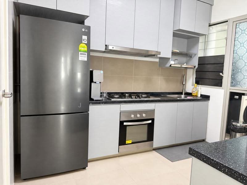 494J Tampines Street 45, 494J Tampines Street 45, Pasir Ris / Tampines, 3 Bedrooms, 990 sqft, HDB Flat For Rent, by Jay Chua, 500284799 - Kitchen - PropertyGuru.com.sg