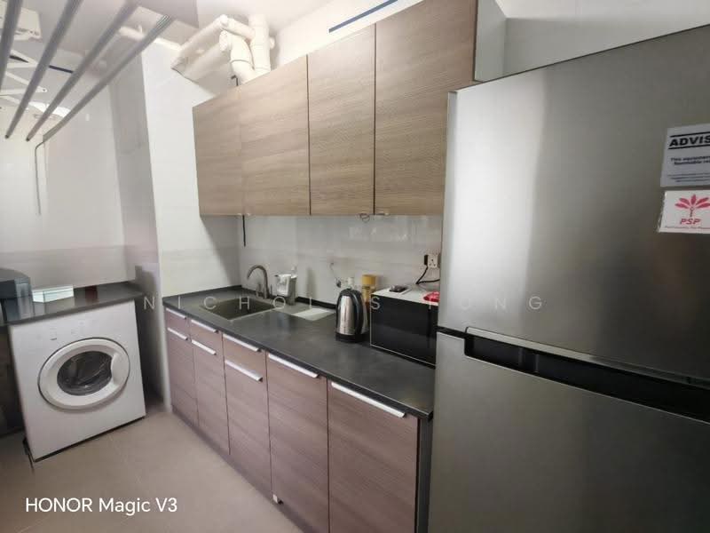 468A Bukit Batok West Avenue 9, 468A Bukit Batok West Avenue 9, Dairy Farm / Bukit Panjang / Choa Chu Kang, 1 Bedroom, 506 sqft, HDB Flat For Rent, by Nicholas Fong, 500284805 - Kitchen - PropertyGuru.com.sg