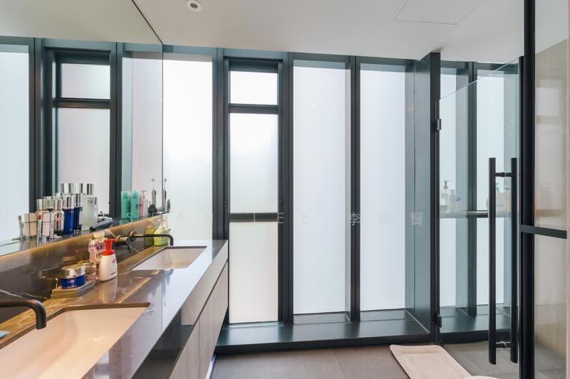 The Hyde, 11 Balmoral Road, Tanglin / Holland / Bukit Timah, 3 Bedrooms, 1,249 sqft, Condominium For Sale, by Sean Lee 李凱賢, 500284806 - Bathroom - PropertyGuru.com.sg