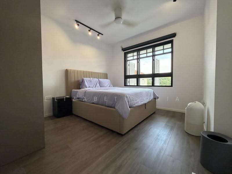 Avenue South Residence, 9 Silat Avenue, Alexandra / Commonwealth, 2 Bedrooms, 807 sqft, Condominium For Sale, by Elizabeth Chia, 500284808 - Bedroom - PropertyGuru.com.sg
