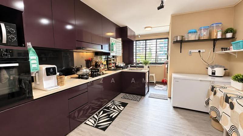 102 Teck Whye Lane, 102 Teck Whye Lane, Dairy Farm / Bukit Panjang / Choa Chu Kang, 3 Bedrooms, 1,119 sqft, HDB Flat For Sale, by Mirza Amir, 500284818 - PropertyGuru.com.sg