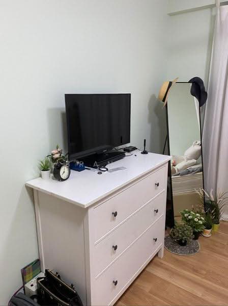 The Florida, 78 Hougang Avenue 7, Hougang / Punggol / Sengkang, Room Rental, 120 sqft, Condominium For Rent, by Brandon Loh, 500284821 - Bedroom - PropertyGuru.com.sg