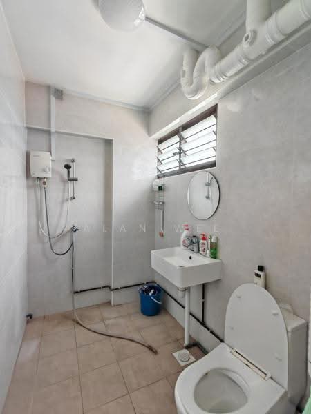 259 Bukit Panjang Ring Road, 259 Bukit Panjang Ring Road, Dairy Farm / Bukit Panjang / Choa Chu Kang, 3 Bedrooms, 1,119 sqft, HDB Flat For Sale, by Alan Wee, 500284834 - Bathroom - PropertyGuru.com.sg
