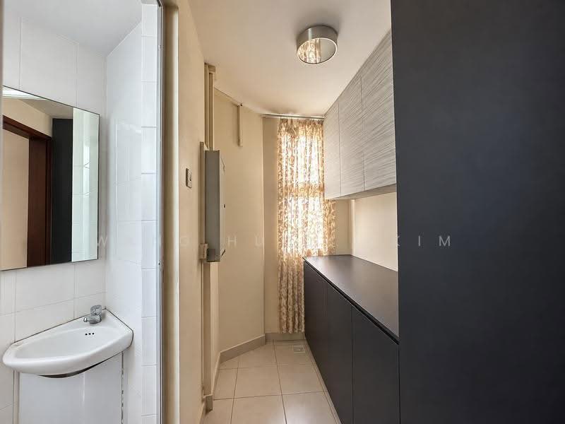Edelweiss Park Condo, 92 Flora Road, Changi Airport / Changi Village, 3 Bedrooms, 2,691 sqft, Condominium For Sale, by Wang Huiqi, Kim, 500284842 - Utility and WC - PropertyGuru.com.sg