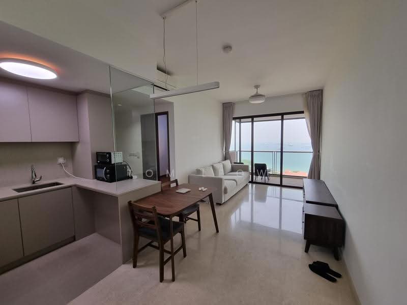 Seaside Residences, 12 Siglap Link, East Coast / Marine Parade, 2 Bedrooms, 786 sqft, Apartment For Rent, by Tom Leow, 500284845 - Living Room - PropertyGuru.com.sg