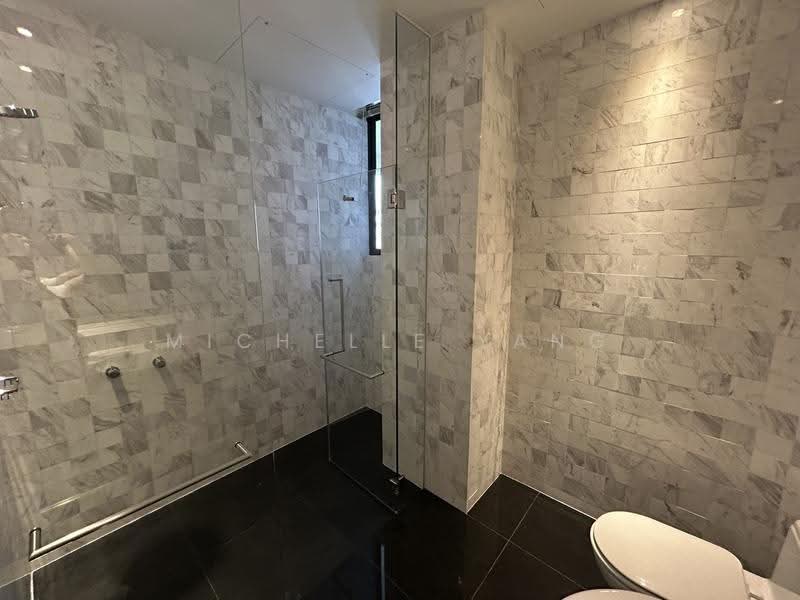 The Colonnade, 82 Grange Road, Tanglin / Holland / Bukit Timah, 4 Bedrooms, 3,994 sqft, Condominium For Rent, by Michelle Yang, 500284875 - Bathroom - PropertyGuru.com.sg