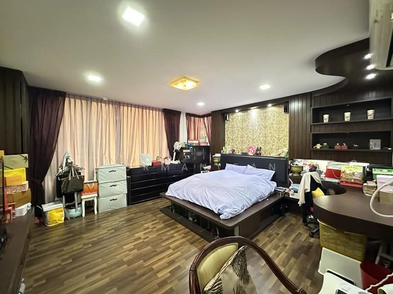 Seletar Hills Estate, Seletar Hills Drive, Seletar / Yio Chu Kang, 5 Bedrooms, 3,500 sqft, Semi-Detached House For Sale, by Norman Tan, 500284884 - Bedroom - PropertyGuru.com.sg