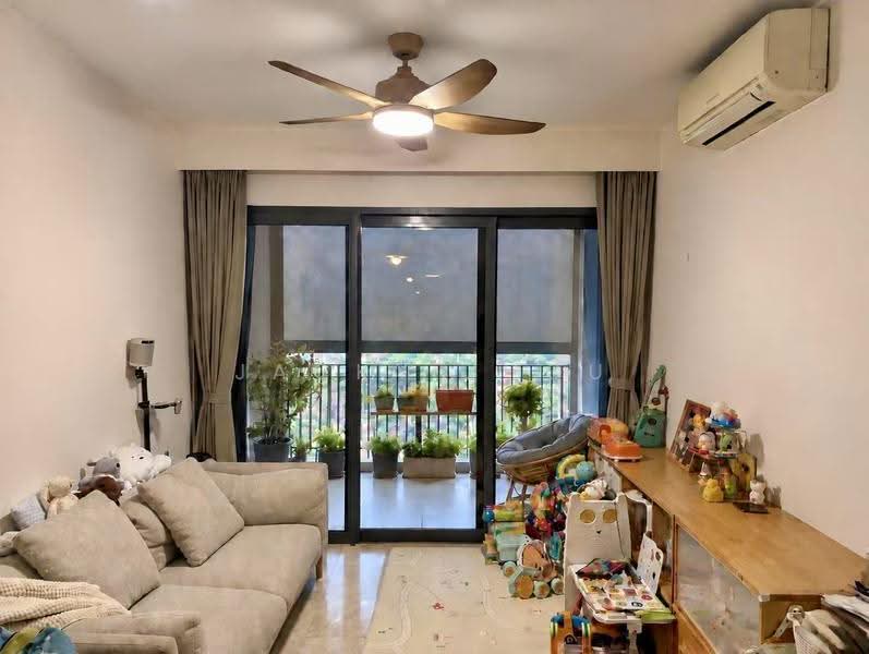 The Lakefront Residences, 48 Lakeside Drive, Boon Lay / Jurong / Tuas, 2 Bedrooms, 721 sqft, Condominium For Sale, by Jacky Zhou, 500284889 - Living Room - PropertyGuru.com.sg