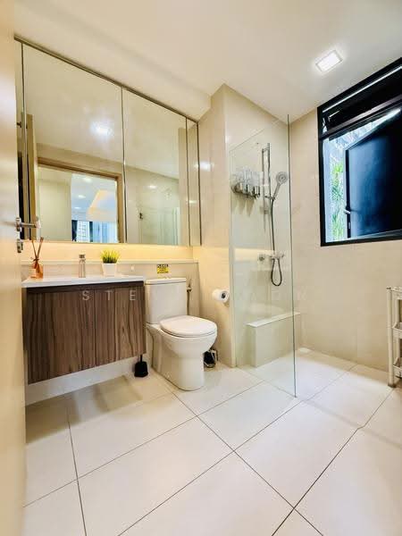 Twin Waterfalls, 102 Punggol Walk, Hougang / Punggol / Sengkang, Room Rental, 180 sqft, Condominium For Rent, by Steve Voon, 500284905 - Bathroom - PropertyGuru.com.sg