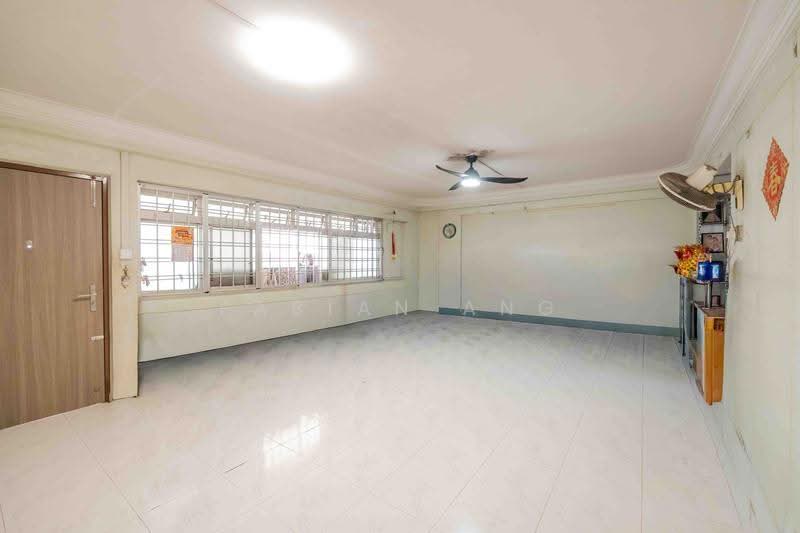 873 Woodlands Street 81, 873 Woodlands Street 81, Admiralty / Woodlands, 3 Bedrooms, 1,238 sqft, HDB Flat For Sale, by Fabian Ang, 500284906 - Living Room - PropertyGuru.com.sg