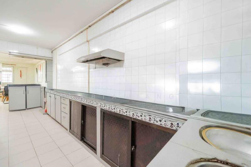 873 Woodlands Street 81, 873 Woodlands Street 81, Admiralty / Woodlands, 3 Bedrooms, 1,238 sqft, HDB Flat For Sale, by Fabian Ang, 500284906 - Kitchen - PropertyGuru.com.sg