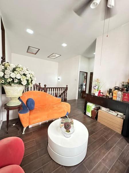 Seletar Hills Estate, Seletar Hills Drive, Seletar / Yio Chu Kang, 5 Bedrooms, 3,500 sqft, Semi-Detached House For Sale, by Nicole Chia, 500284913 - Living Room - PropertyGuru.com.sg