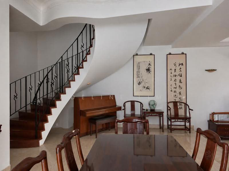 Harvey Avenue - Walking Distance to Simei MRT, Bedok / Upper East Coast, 5 Bedrooms, 4,000 sqft, Semi-Detached House For Sale, by Adeline Lim, 500284914 - Living Room - PropertyGuru.com.sg