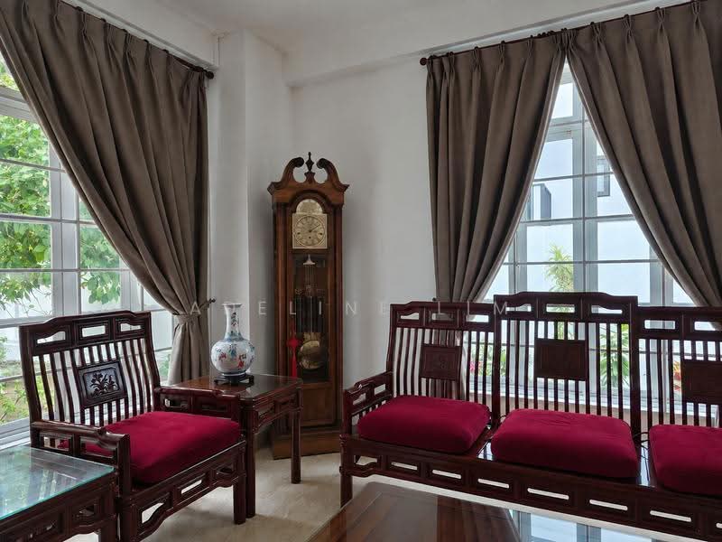 Harvey Avenue - Walking Distance to Simei MRT, Bedok / Upper East Coast, 5 Bedrooms, 4,000 sqft, Semi-Detached House For Sale, by Adeline Lim, 500284914 - Living Room - PropertyGuru.com.sg