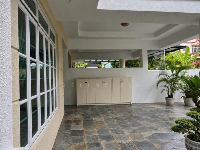Harvey Avenue - Walking Distance to Simei MRT, Bedok / Upper East Coast, 5 Bedrooms, 4,000 sqft, Semi-Detached House For Sale, by Adeline Lim, 500284914 - Exterior - PropertyGuru.com.sg