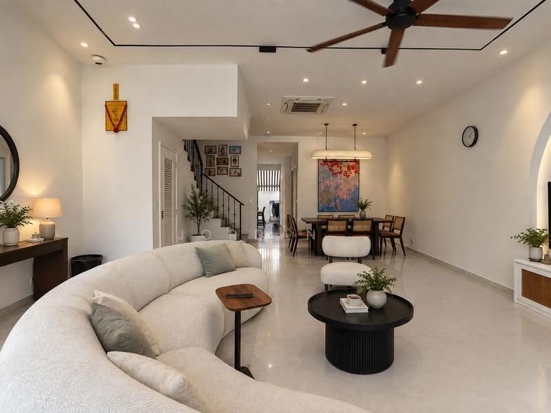 Sunrise avenue, Seletar / Yio Chu Kang, 5 Bedrooms, 3,097 sqft, Terraced House For Sale, by Jordan ., 500284926 - Living room - PropertyGuru.com.sg