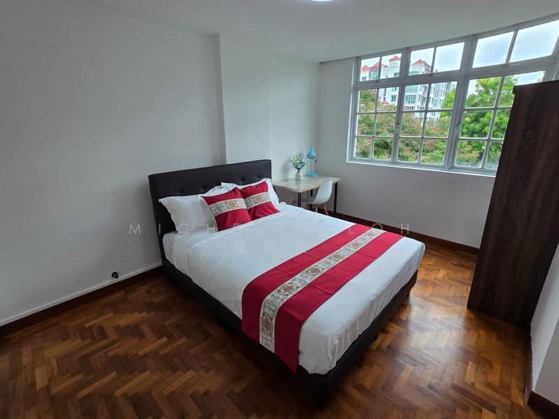 Versailles, 133 Hemmant Road, East Coast / Marine Parade, Room Rental, 150 sqft, Condominium For Rent, by Michelle Loh 羅嬡玲, 500284930 - Bedroom - PropertyGuru.com.sg