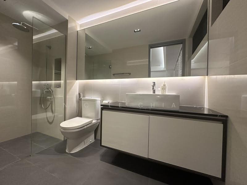Katong vicinity, Carpmael Road, Onan Road, Fowlie Road, East Coast Road , Joo Chiat , Katong, East Coast / Marine Parade, 5 Bedrooms, 5,500 sqft, Terraced House For Sale, by Nicole Chia, 500284968 - Bathroom - PropertyGuru.com.sg