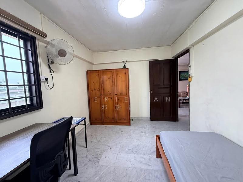 706 Yishun Avenue 5, 706 Yishun Avenue 5, Sembawang / Yishun, Room Rental, 120 sqft, HDB Flat For Rent, by Belverie Tang 邓瑞霞, 500284976 - Study - PropertyGuru.com.sg