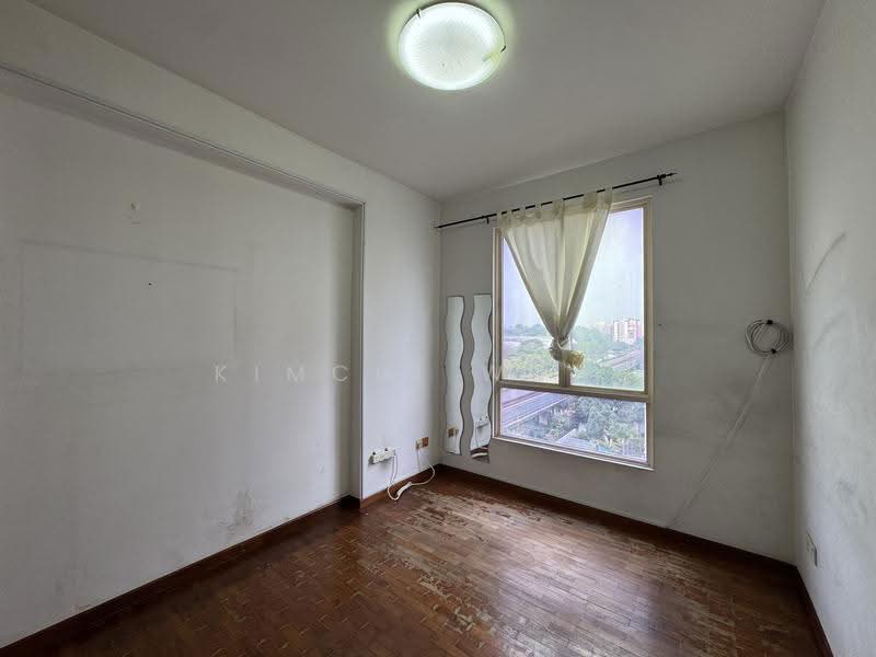 Yishun Sapphire, 42 Canberra Drive, Sembawang / Yishun, 2 Bedrooms, 1,001 sqft, Condominium For Sale, by Kimchi Wong, 500284980 - Interior - PropertyGuru.com.sg