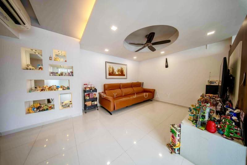 166 Bishan Street 13, 166 Bishan Street 13, Ang Mo Kio / Bishan / Thomson, 4 Bedrooms, 1,313 sqft, HDB Flat For Sale, by Teddy Juay, 500284986 - Living Room - PropertyGuru.com.sg
