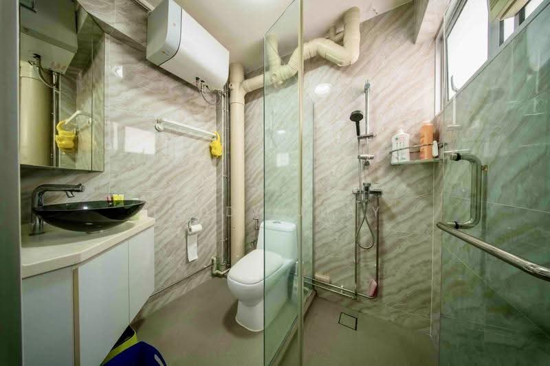 166 Bishan Street 13, 166 Bishan Street 13, Ang Mo Kio / Bishan / Thomson, 4 Bedrooms, 1,313 sqft, HDB Flat For Sale, by Teddy Juay, 500284986 - Bathroom - PropertyGuru.com.sg