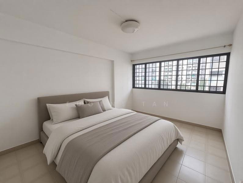 220 Jurong East Street 21, 220 Jurong East Street 21, Boon Lay / Jurong / Tuas, 3 Bedrooms, 1,270 sqft, HDB Flat For Sale, by Eugene Tan, 500284995 - Bedroom - PropertyGuru.com.sg