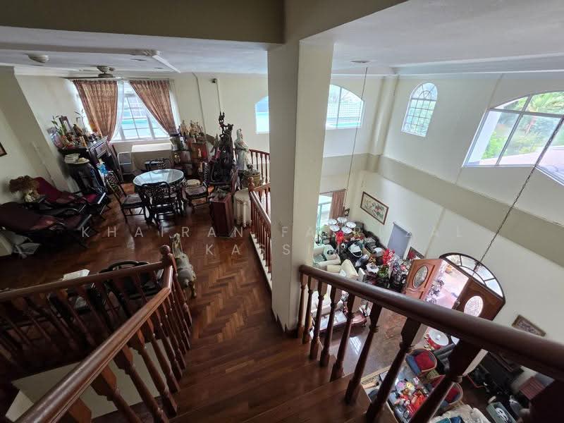East View Garden, Bedok / Upper East Coast, 9 Bedrooms, 6,000 sqft, Semi-Detached House For Sale, by Khairan Fairuzal Kassim, 500285002 - Living Room - PropertyGuru.com.sg