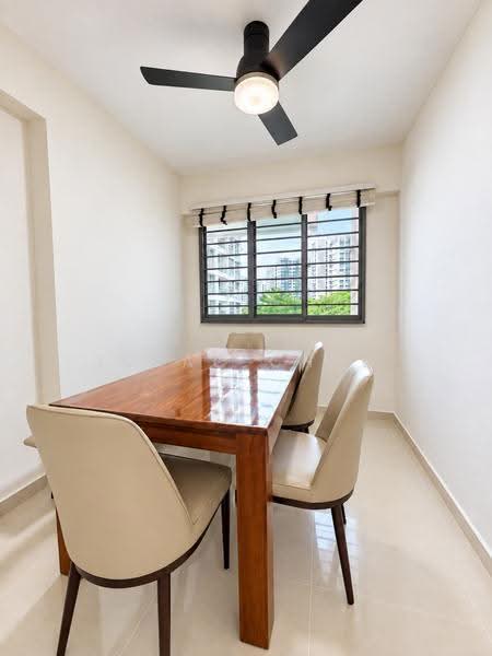 679B Punggol Drive, 679B Punggol Drive, Hougang / Punggol / Sengkang, 4 Bedrooms, 1,216 sqft, HDB Flat For Rent, by Isaac Chew, 500285010 - Dining Room - PropertyGuru.com.sg