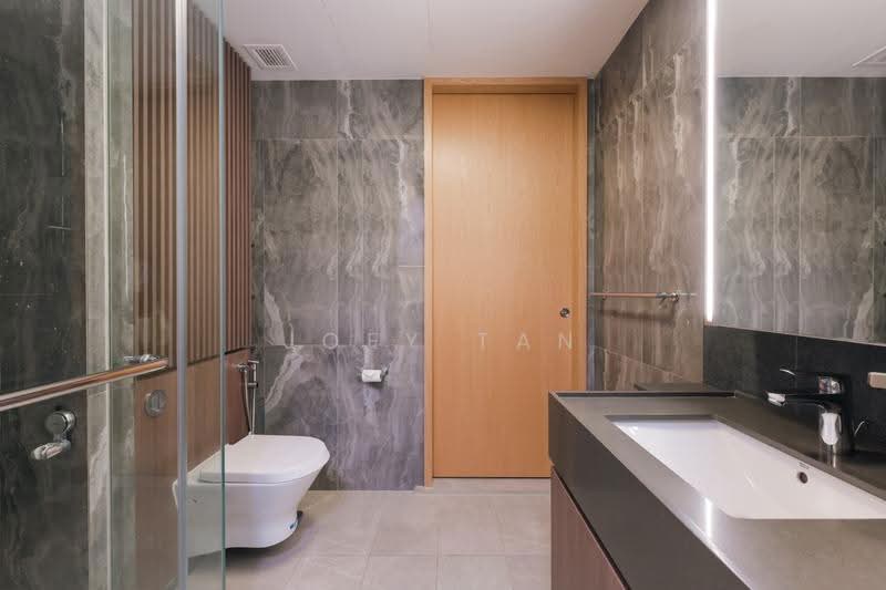 Midwood, 8 Hillview Rise, Dairy Farm / Bukit Panjang / Choa Chu Kang, 1 Bedroom, 549 sqft, Condominium For Sale, by Joey Tan, 500285013 - Bathroom - PropertyGuru.com.sg