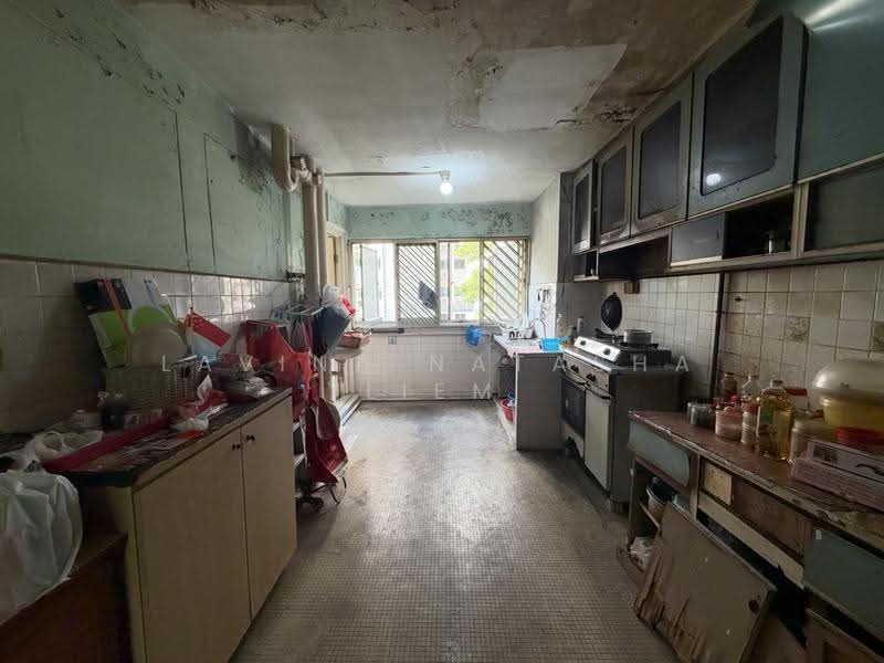 510 West Coast Drive, 510 West Coast Drive, Buona Vista / West Coast / Clementi New Town, 2 Bedrooms, 721 sqft, HDB Flat For Sale, by Lavina Natasha Liem, 500285017 - Kitchen - PropertyGuru.com.sg