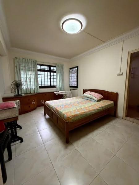 965 Hougang Avenue 9, 965 965, Hougang / Punggol / Sengkang, 3 Bedrooms, 1,087 sqft, HDB Flat For Sale, by Andy Chua, 500285029 - Master Bedroom - PropertyGuru.com.sg