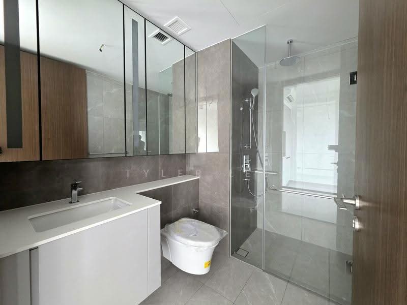 Grand Dunman, 6 Dunman Road, East Coast / Marine Parade, 1 Bedroom, 452 sqft, Condominium For Sale, by Tyler Lee, 500285031 - Bathroom - PropertyGuru.com.sg