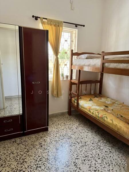 marshall Road, Marshall Road, East Coast / Marine Parade, 6 Bedrooms, 2,623 sqft, Corner Terrace For Sale, by Josephine Lee, 500285038 - Granny/ Helper'sBedroom - PropertyGuru.com.sg