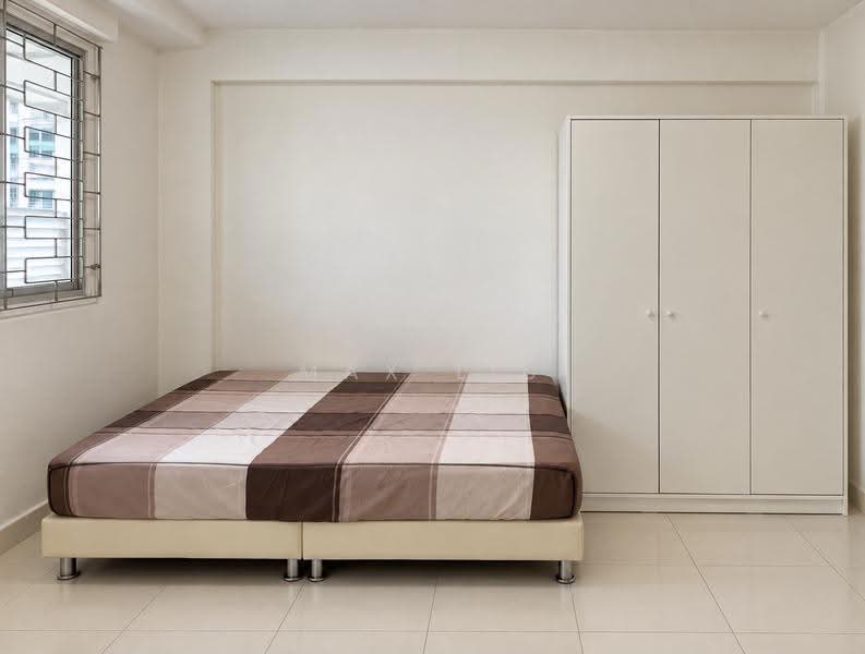 30 New Upper Changi Road, 30 New Upper Changi Road, Bedok / Upper East Coast, 2 Bedrooms, 700 sqft, HDB Flat For Sale, by Max Liu, 500285043 - Bedroom 1 - PropertyGuru.com.sg