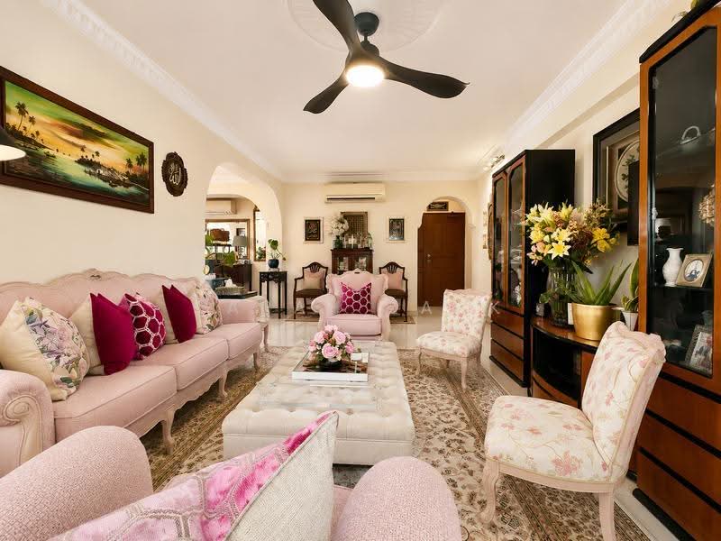 14 Ghim Moh Road, 14 Ghim Moh Road, Tanglin / Holland / Bukit Timah, 3 Bedrooms, 1,281 sqft, HDB Flat For Sale, by Farah Zack, 500285053 - PropertyGuru.com.sg