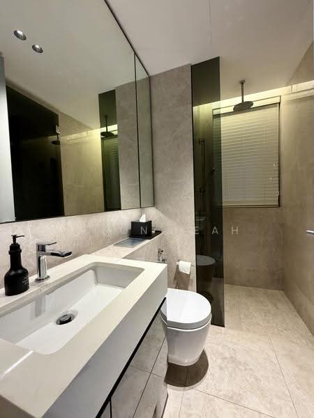 Riviere, 3 Jiak Kim Street, Alexandra / Commonwealth, 4 Bedrooms, 2,002 sqft, Condominium For Sale, by Alson Seah, 500285068 - Bathroom - PropertyGuru.com.sg