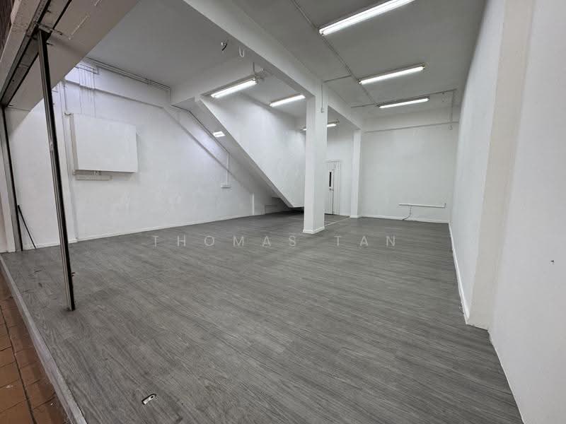 760292, Yishun Street 22, Sembawang / Yishun, 743 sqft, Shop / Shophouse For Rent, by Thomas Tan, 500285073 - Interior - CommercialGuru.com.sg