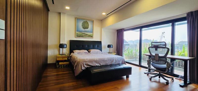 Undervalued Move-in Semi-D w/ Lift, Pool & Basement, Dyson Road, Whitley Road, Newton / Novena, 5 Bedrooms, 4,633 sqft, Semi-Detached House For Sale, by Nidhi Belani Mohan, 500285078 - Bedroom - PropertyGuru.com.sg