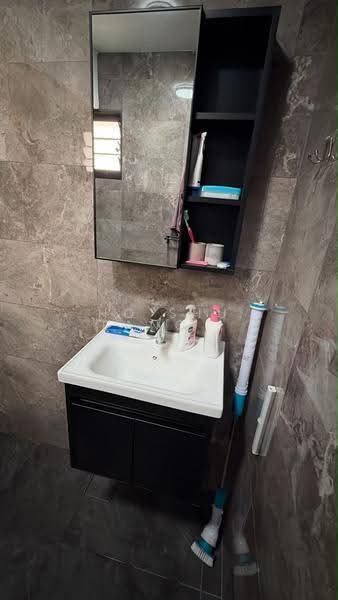 489 Admiralty Link, 489 Admiralty Link, Sembawang / Yishun, Room Rental, 107 sqft, HDB Flat For Rent, by Ho Shu Fang ., 500285086 - Bathroom - PropertyGuru.com.sg