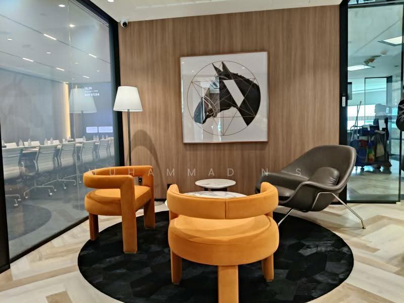 GATEWAY EAST, GATEWAY EAST, Beach Road / Bugis / Rochor, 180 sqft, Office For Rent, by Muhammad N S, 500285087 - CommercialGuru.com.sg