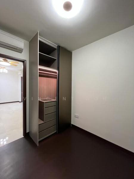 Dunearn 386, 386 Dunearn Road, Newton / Novena, 4 Bedrooms, 926 sqft, Condominium For Sale, by Vincent Goh, 500285090 - Bedroom - PropertyGuru.com.sg
