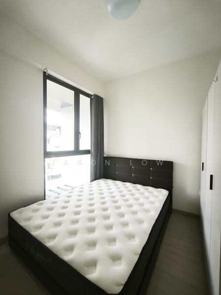 Hedges Park Condominium, 71 Flora Drive, Changi Airport / Changi Village, 1 Bedroom, 484 sqft, Condominium For Sale, by Jason Low, 500285094 - Bedroom - PropertyGuru.com.sg